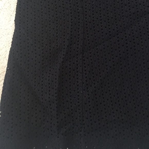 Banana Republic Sleevless Top - Picture 3 of 4